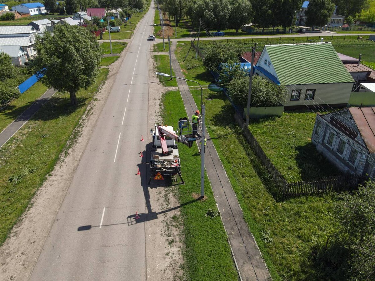 Дорога за пределами населенного пункта. Транспорт Чувашии. Трасса Аниш Чувашия. Земля Чувашия. Транзит дороги.