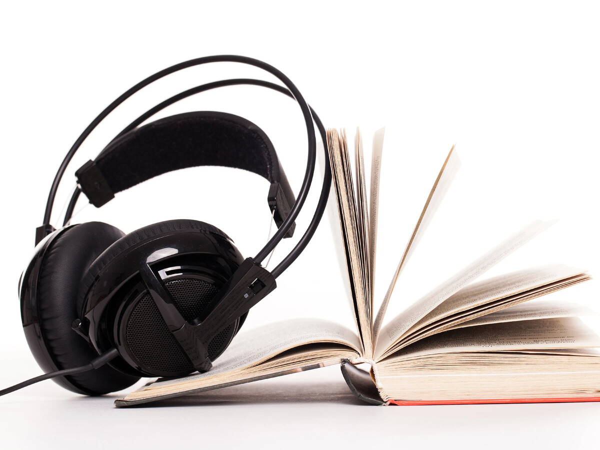Книги и музыка картинки