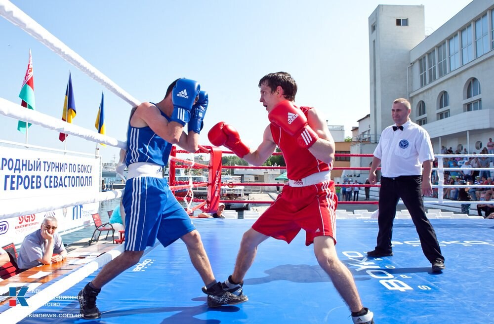 Школа бокса севастополь. Бокс севастополь. Бокс севастополь. Секции бокса севастополь. Бокс магадан.