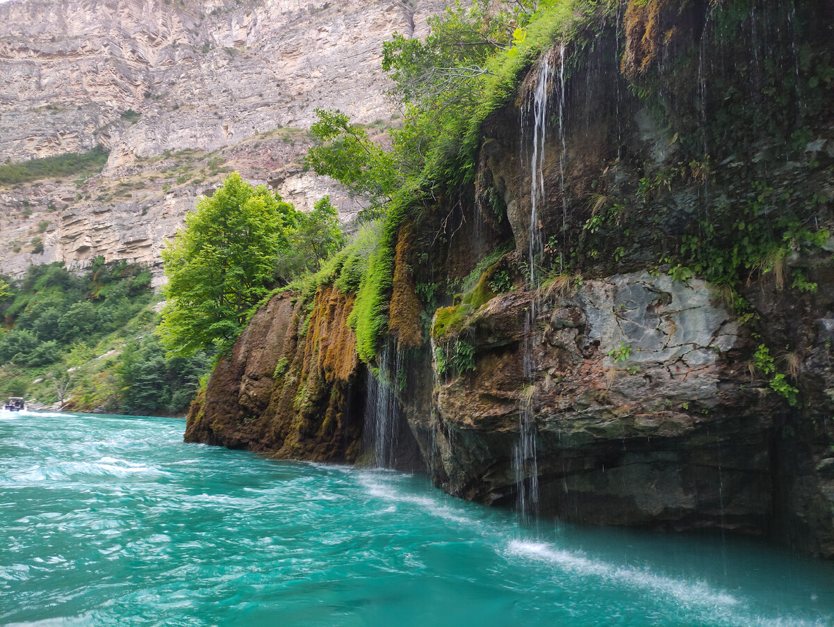 Сулакский водопад в Дагестане
