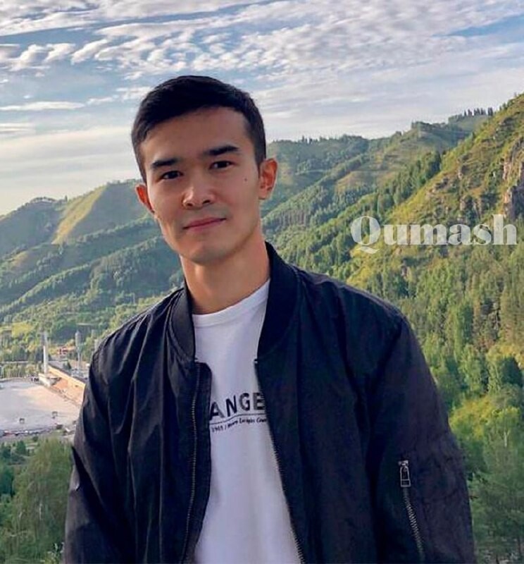 парни алматы казахи. мужчина алма аты казахстан типаж.