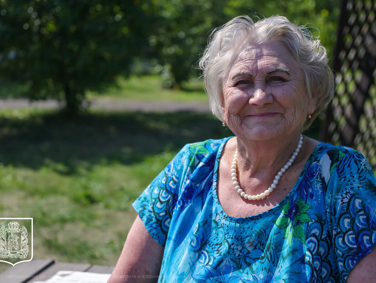 84 года. Бабушка 84 года. Пенсионерка