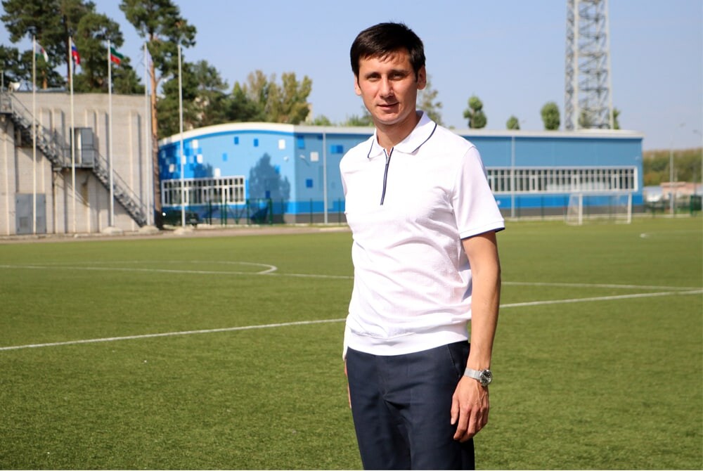 Комитет физической культуры и спорта казань. Гарипов Линар Зимфирович. Гарипов Линар ФАНДАВИСОВИЧ.