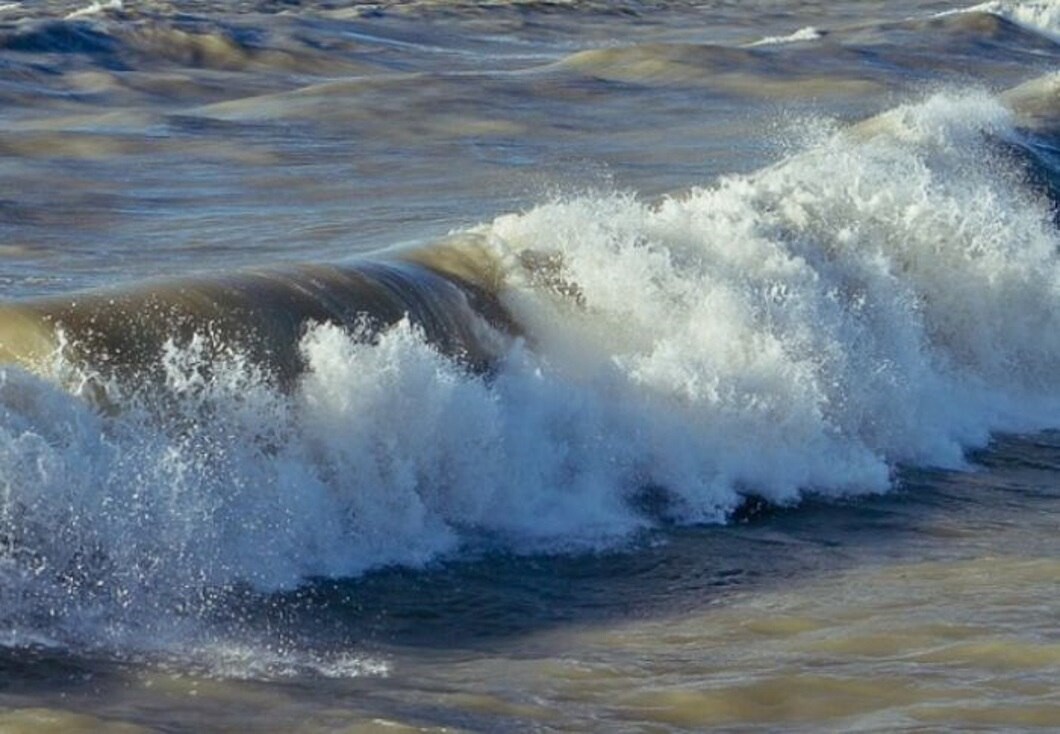 Черное море вода. Черное море Краснодарский край. Сочи море. Черное море Сочи.