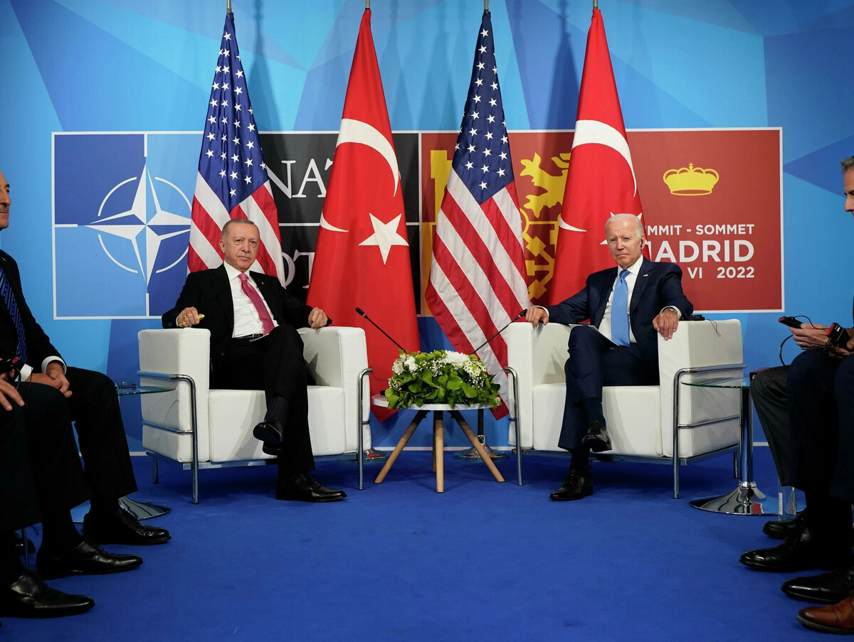 Саммит сша. Саммит НАТО В Мадриде 2022. Мадридский саммит НАТО. Эрдоган и Байден. Саммит НАТО В Мадриде.