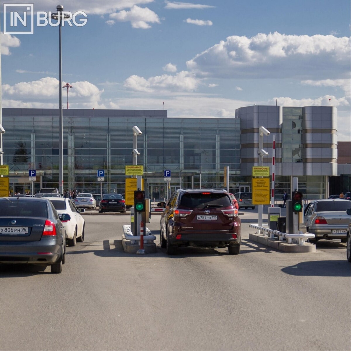 Бесплатная парковка кольцово екатеринбург. Схема парковки аэропорта кольцово екатеринбург. Схема парковки в кольцово екатеринбург. Схема парковки аэропорта кольцово екатеринбург. Парковка аэропорт кольцово екатеринбург.