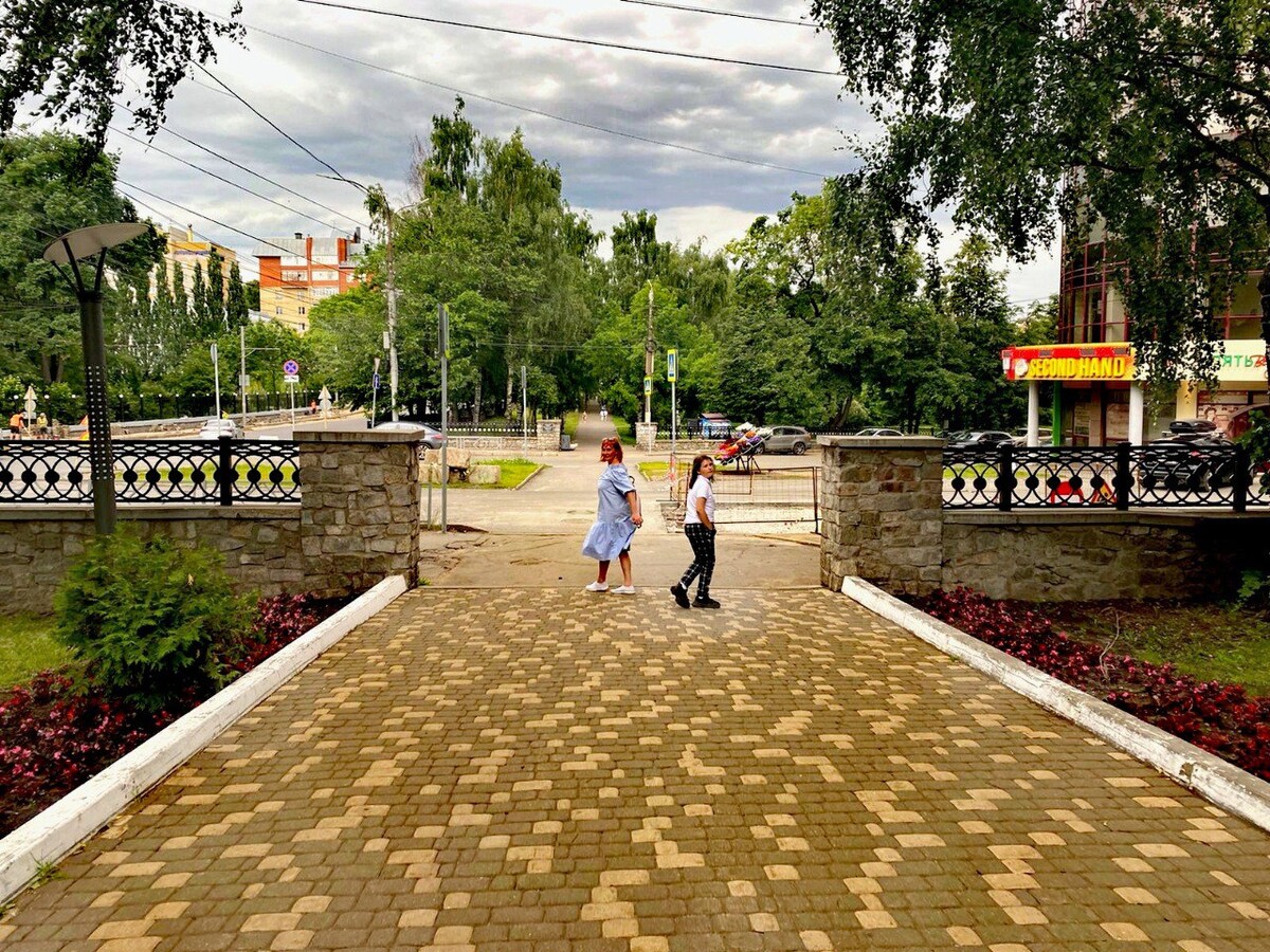 Службы доставки цветов - Список компаний Woomka