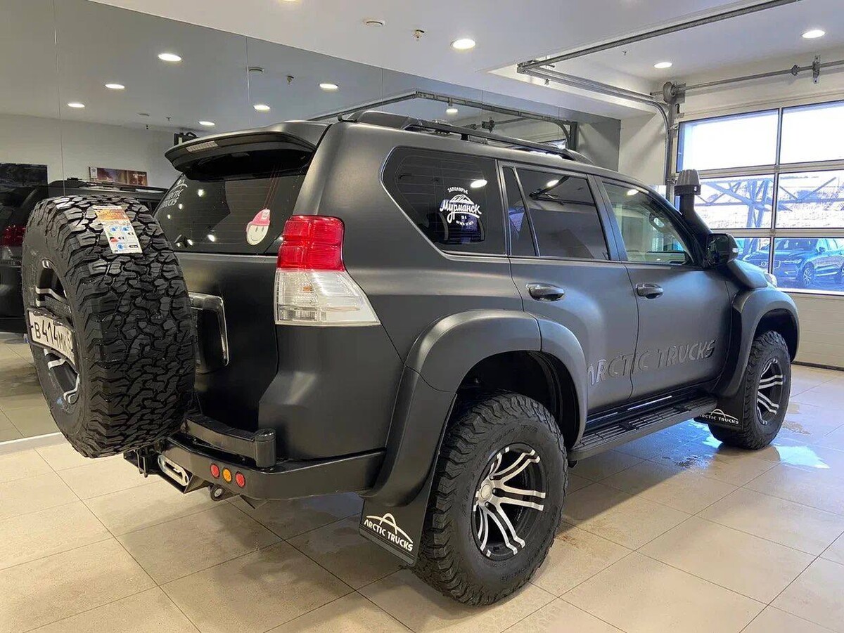 Toyota Land Cruiser Arctic Trucks AT37