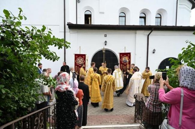 свенский монастырь пасха. свенский монастырь (брянский район). службы в свенском монастыре брянск. свенский монастырь брянск зима. свенский монастырь брянск.