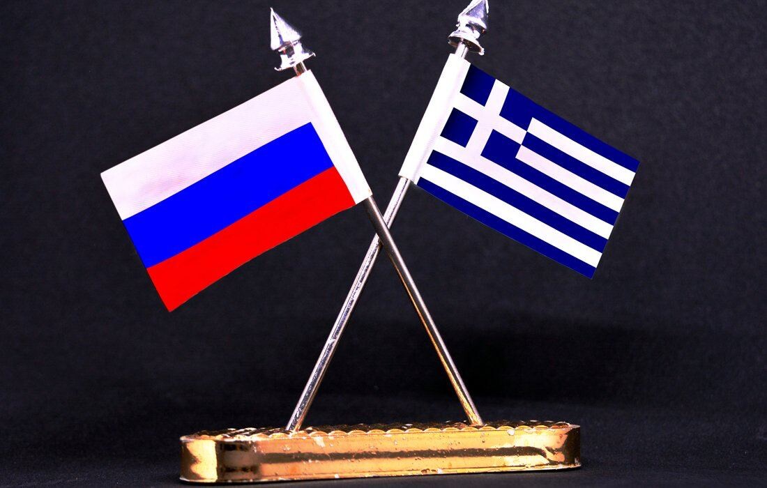 Поддержи грецию. Греция и Россия. Греция за Россию. Влияние Греции на Россию. Греция Россия картинки 9 февраля.