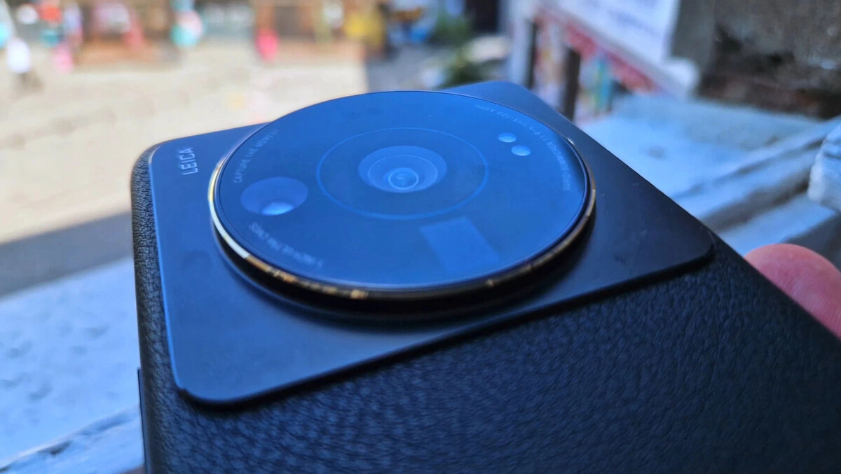Xiaomi 12t беспроводная зарядка. Xiaomi mi 10 Ultra камера. Сяоми последняя модель 2022. Презентация Xiaomi 2022. Новый хиаоми с кнопками