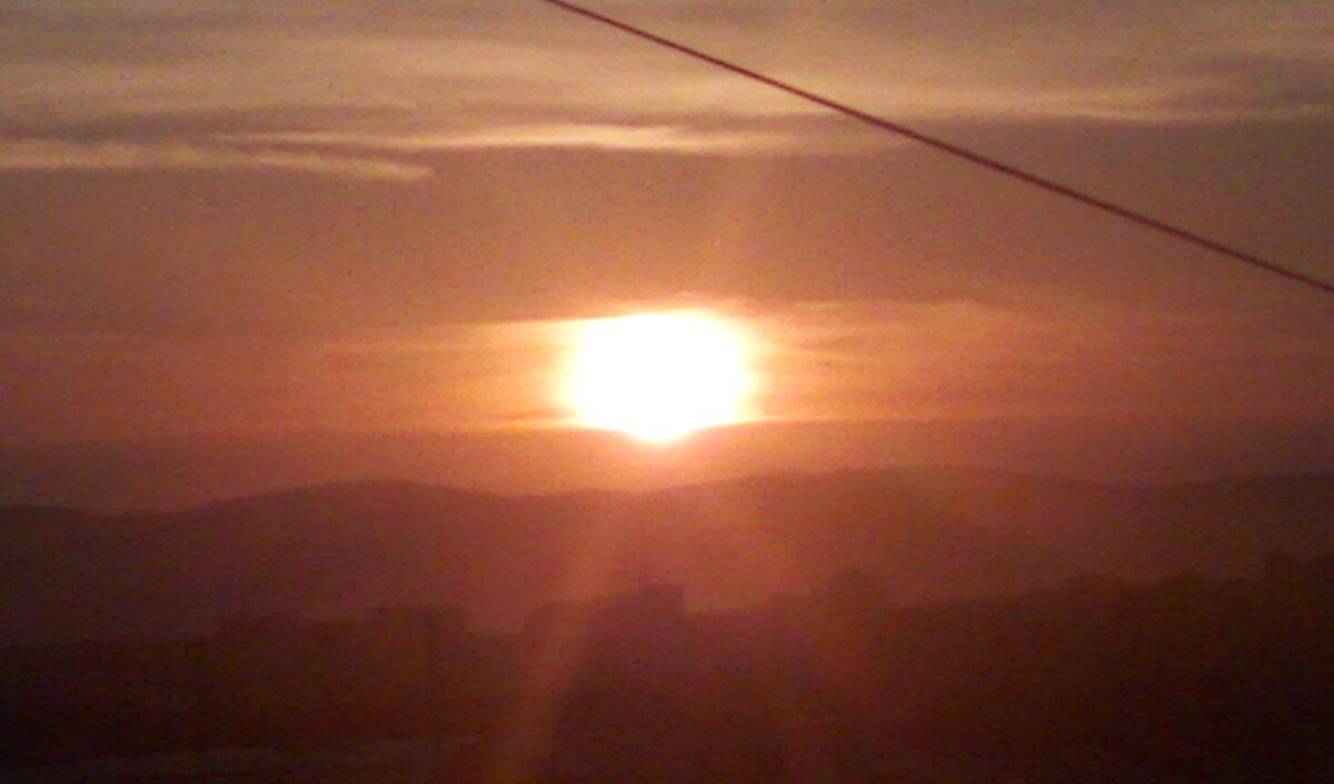 Вечер закат закончил летний. Закат окончил теплый песня. Закат окончил летний. Закат окончил теплый летний. Закат окончил теплый летний.