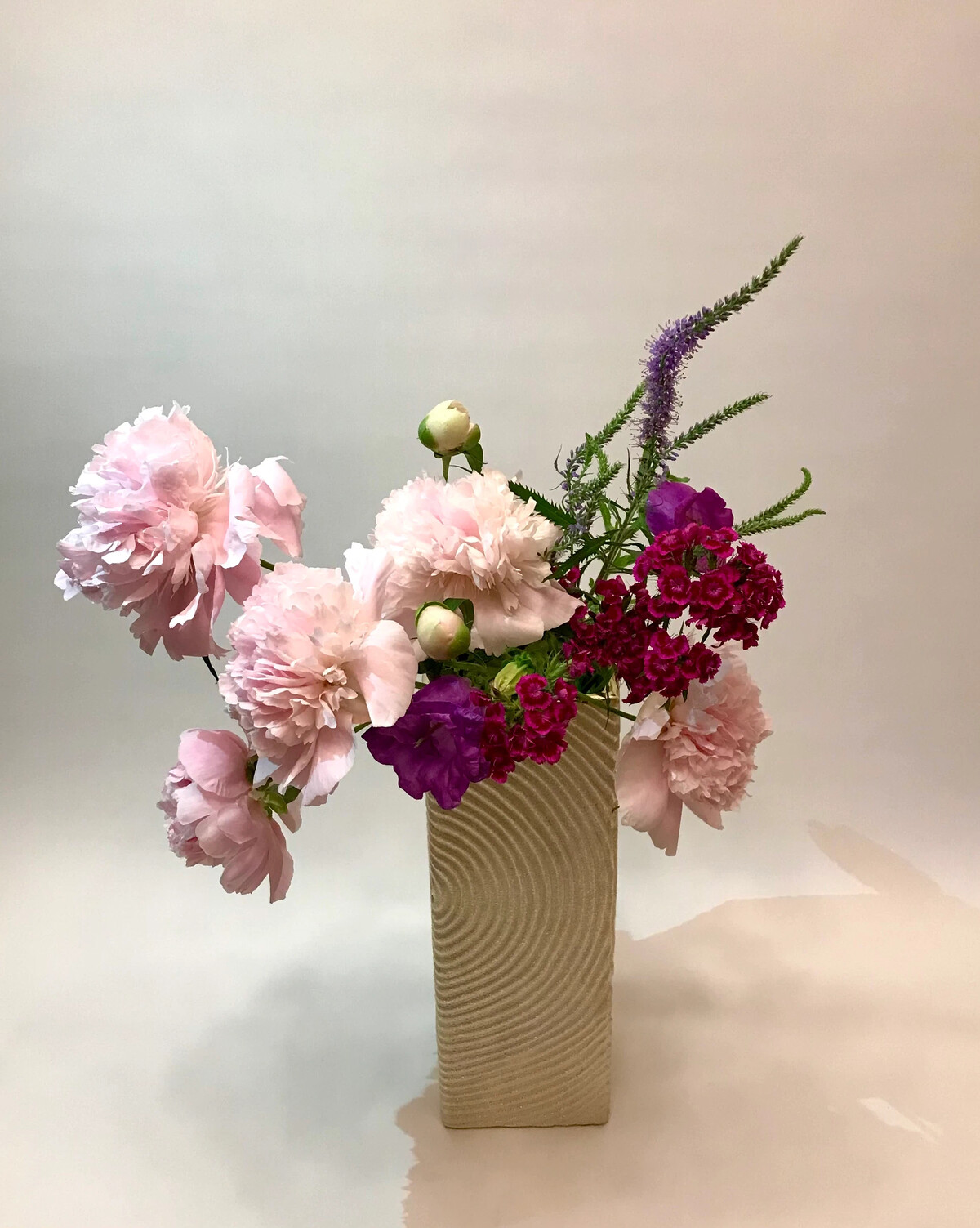 Гвоздика Ikebana