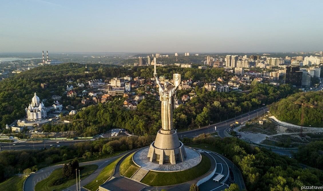 Какие достопримечательности есть в киеве