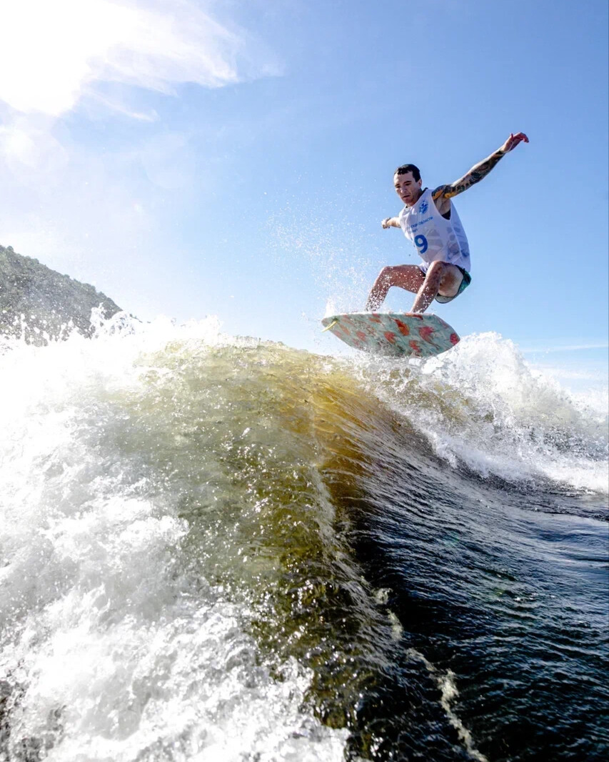 Surf play