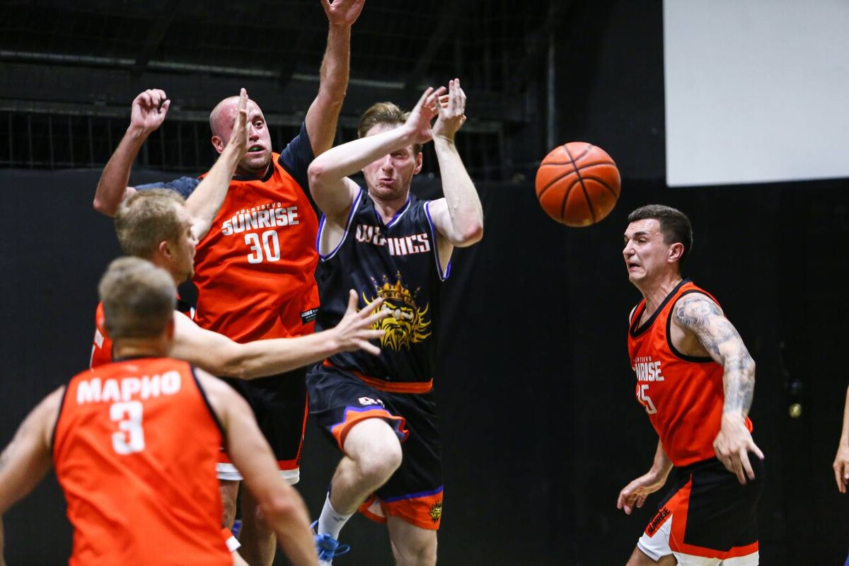 Abl moscow. Студенческая лига баскетбол. Команда cleveland cavaliers - abl moscow. Космический баскетбол. Abl moscow logo.