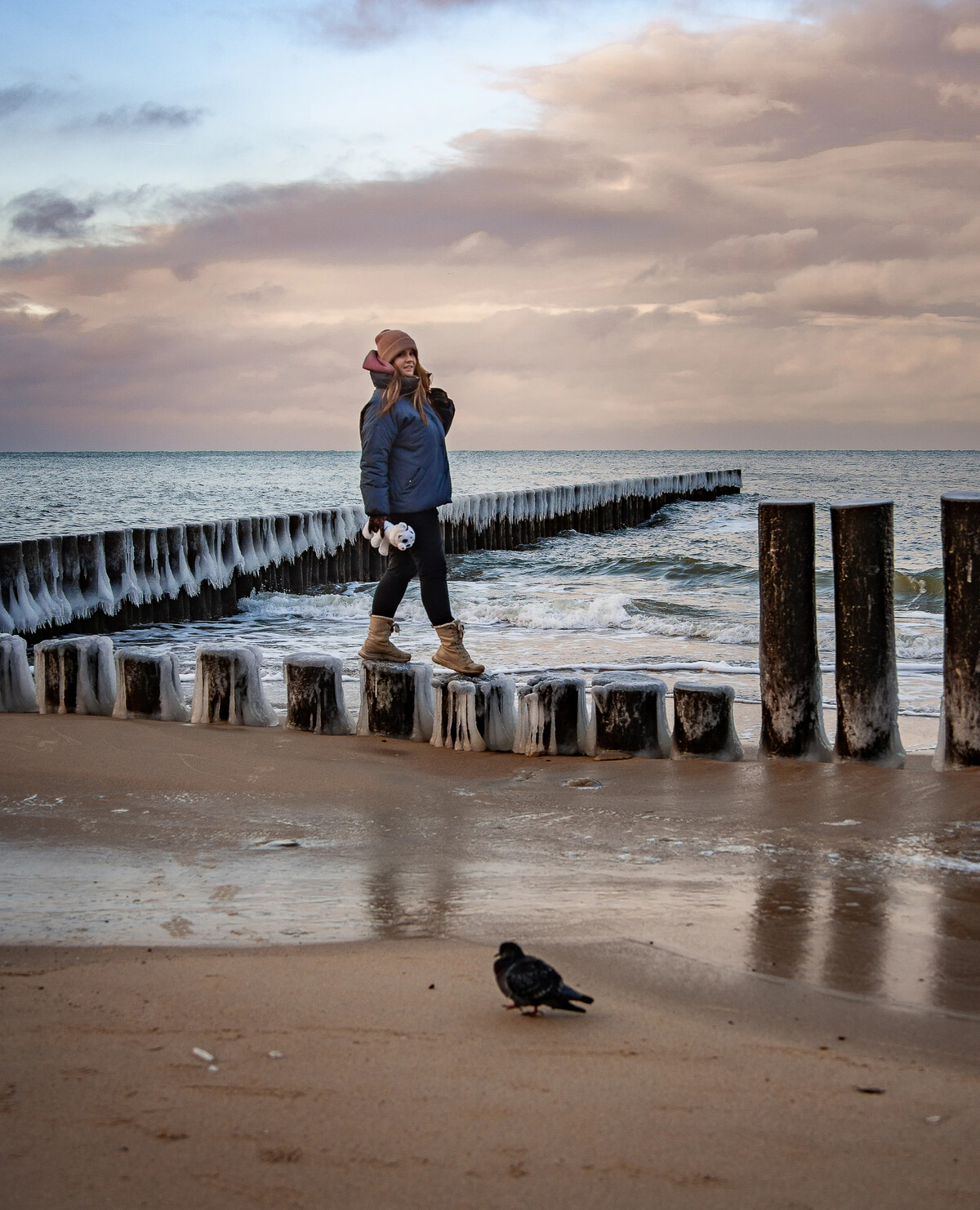 Dinar rahmatullin мама текст. слова песни снова день снова. настроение уехать. уезжаю опять. снова уезжаю из родного дома.