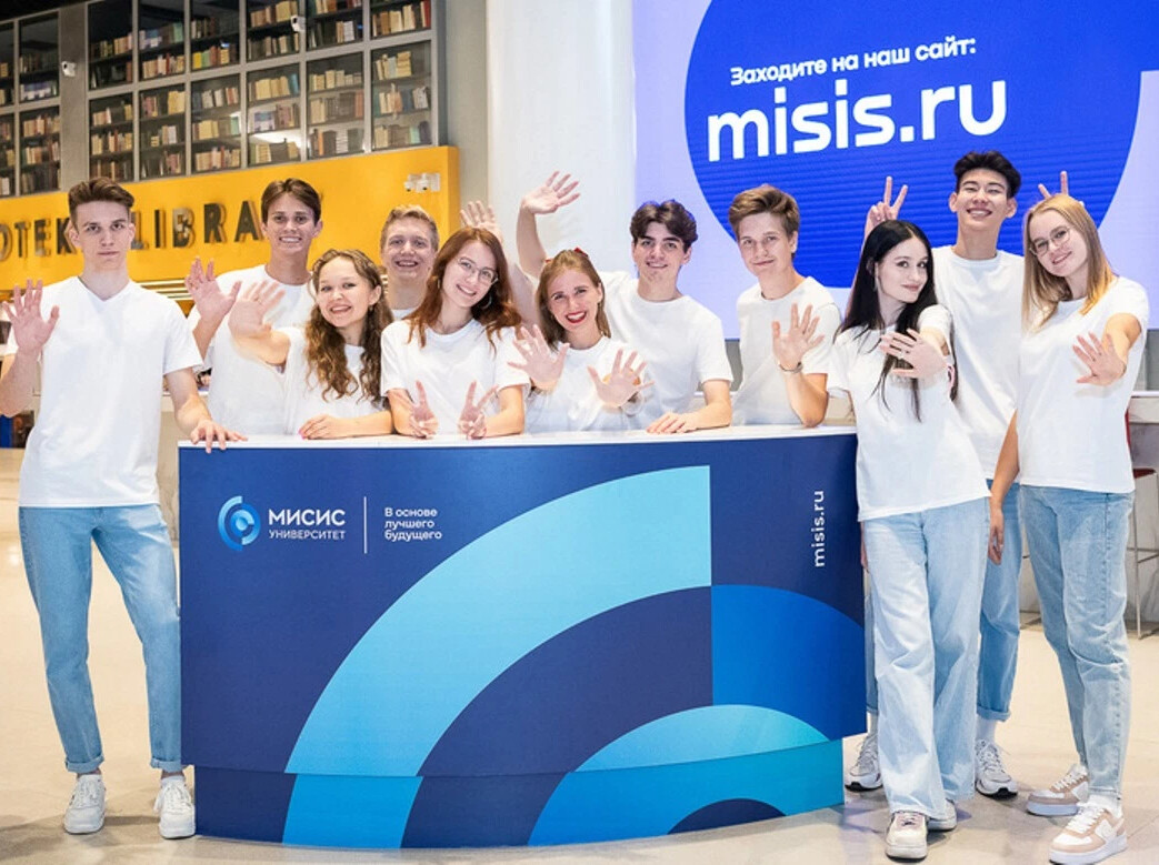 Библиотека оксфорд 19 век. Парень студент. Университет искусственного интеллекта москва. Texas university искусственный интеллект. John darnielle.