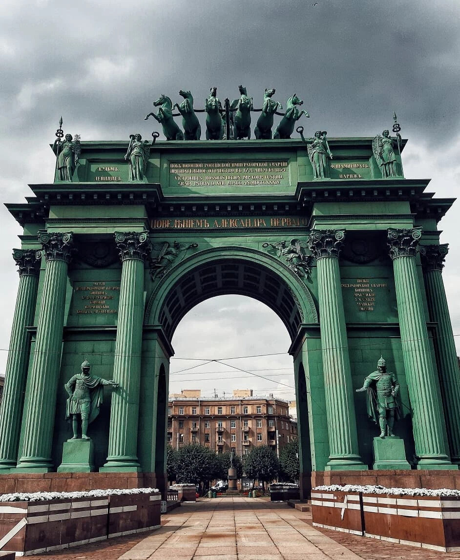 московская триумфальная арка в санкт петербурге