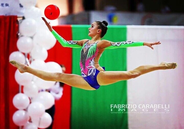 Елена Крупина художественная гимнастка