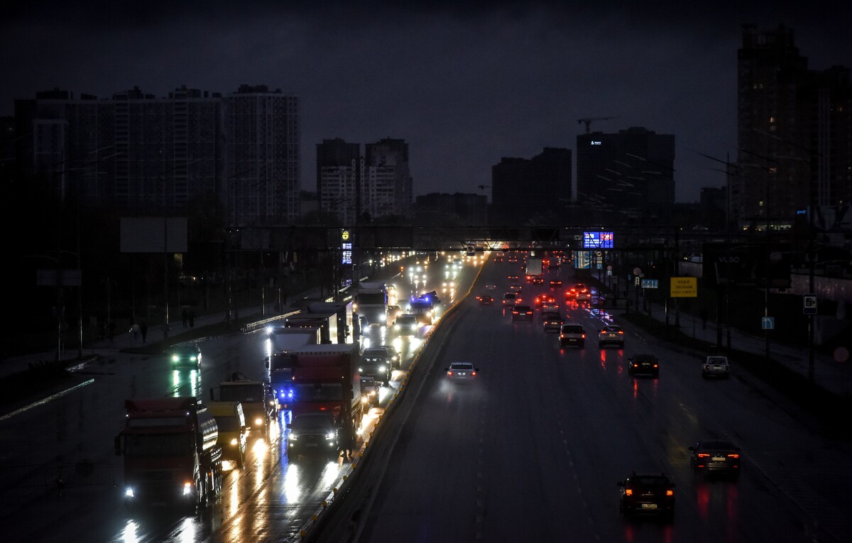 киев в день и в ночи