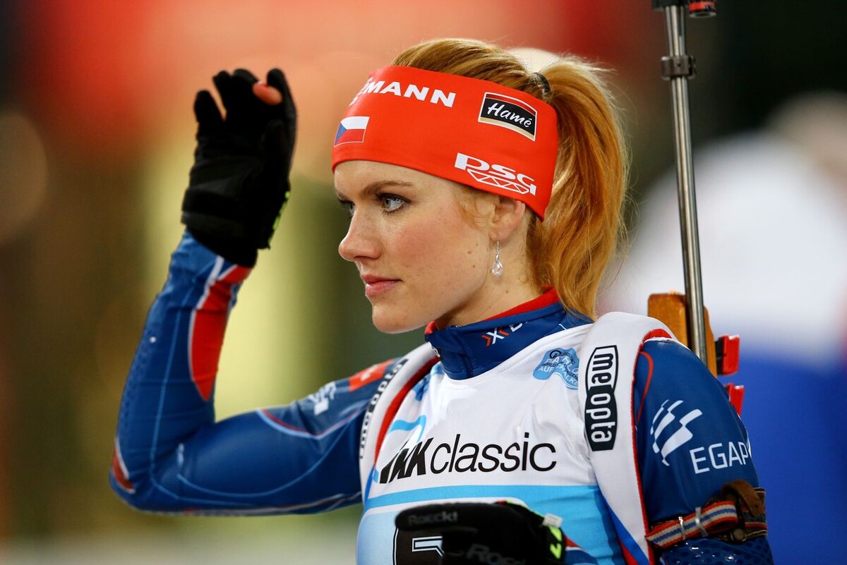Габриэла Соукалова с медалями