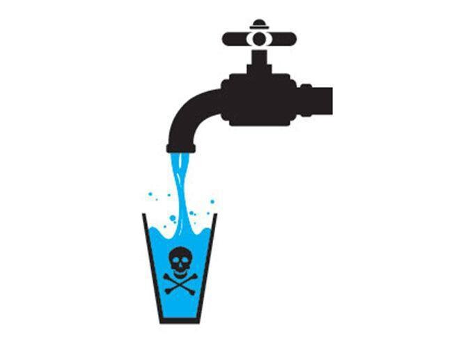 Каких персонажей нельзя мочить водой. Яд в воде. Картинка вода яд. Ядовитая вода. Грязная вода картинки