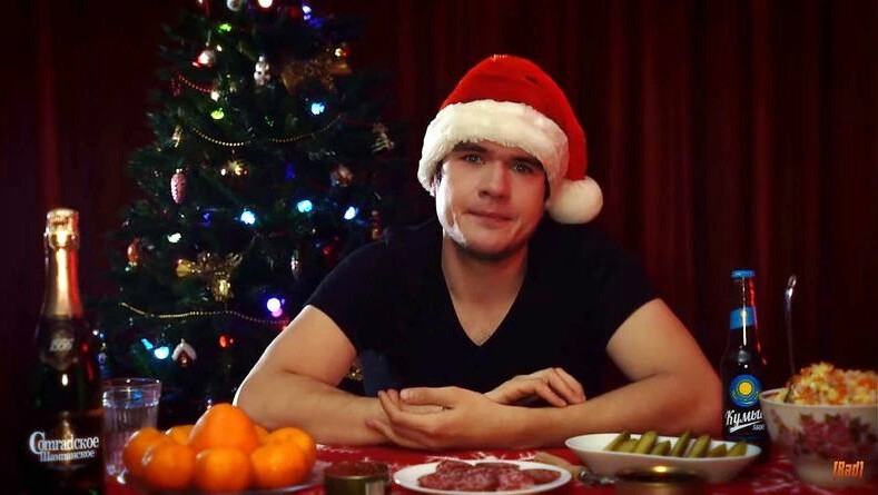 бэдкомедиан новогодний обзор 2023. бэдкомедиан новогодний обзор 2023. бэдкомедиан новогодний обзор 2023. женя бэдкомедиан 2022. Badcomedian зоя.