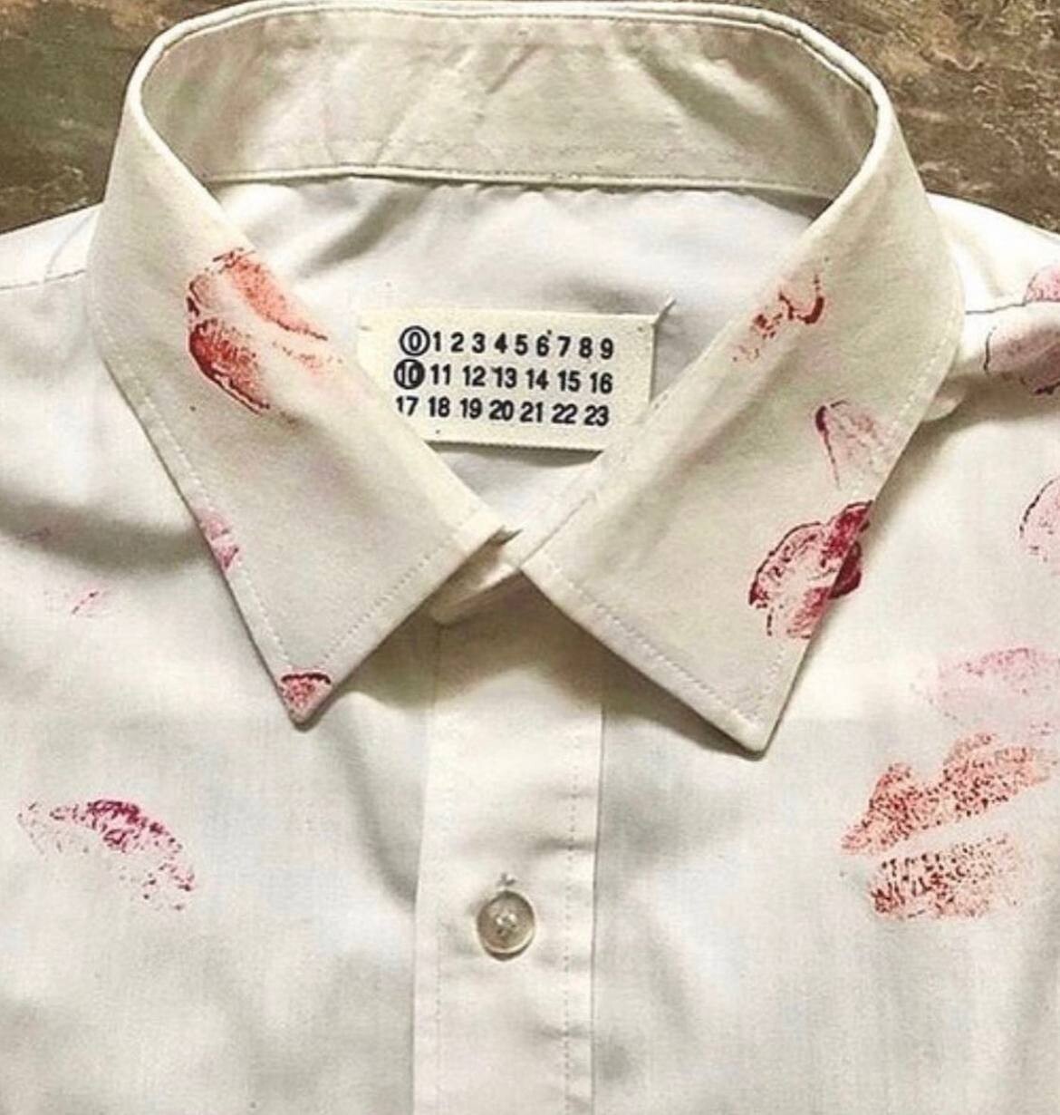 Рубашки целую. Рубашка детская на прозрачном фоне. Рубашки целую. Рубашка минимализм инстаграм. Нарисовать рубашку.