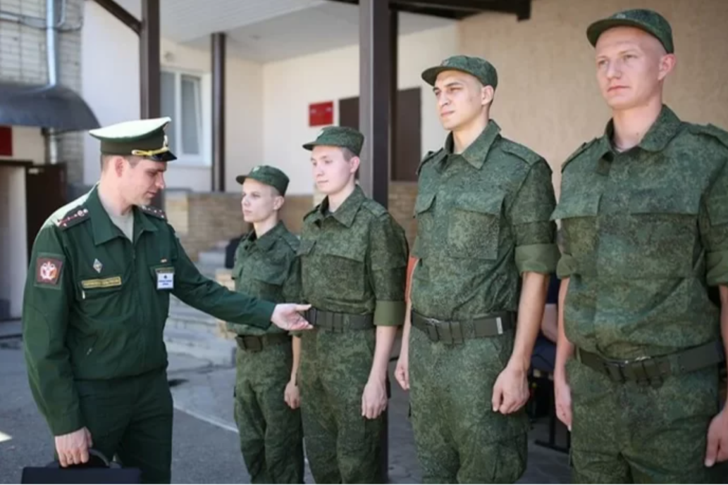 Летняя форма одежды военные