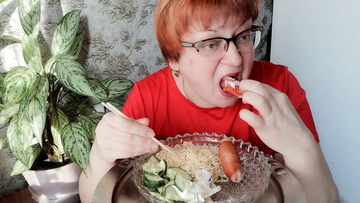 Мама наташа мукбанг. Наташа мукбанг. Мама наташа мукбанг последние видео смотреть. Дзен мукбанг мама. Дзен мукбанг мама.