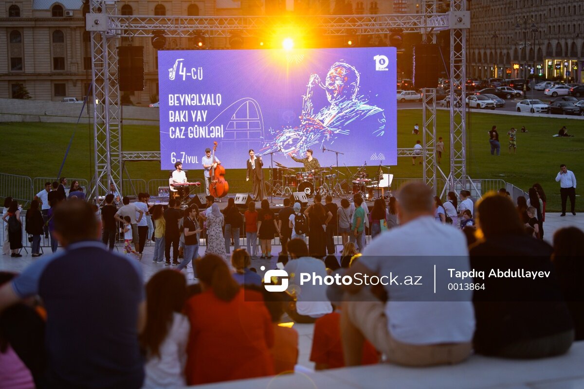 Первый международный фестиваль в баку. 2 Июня Баку фестиваль. Baku Jazz Festival euronews. Baku Jazz Festival euronews мщдапфтп.