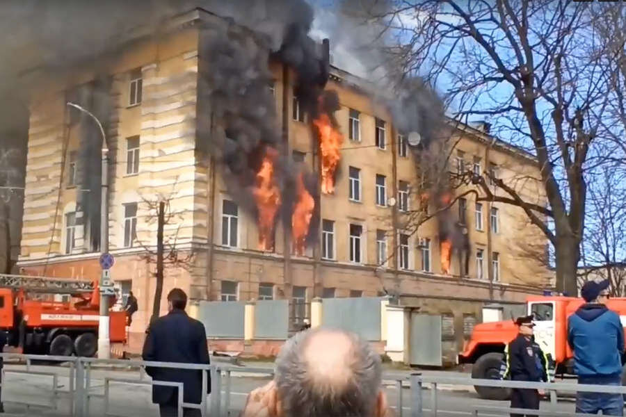 Пожар министерство обороны фото