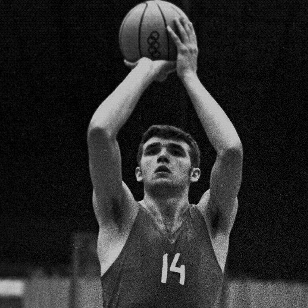 Александр Белов