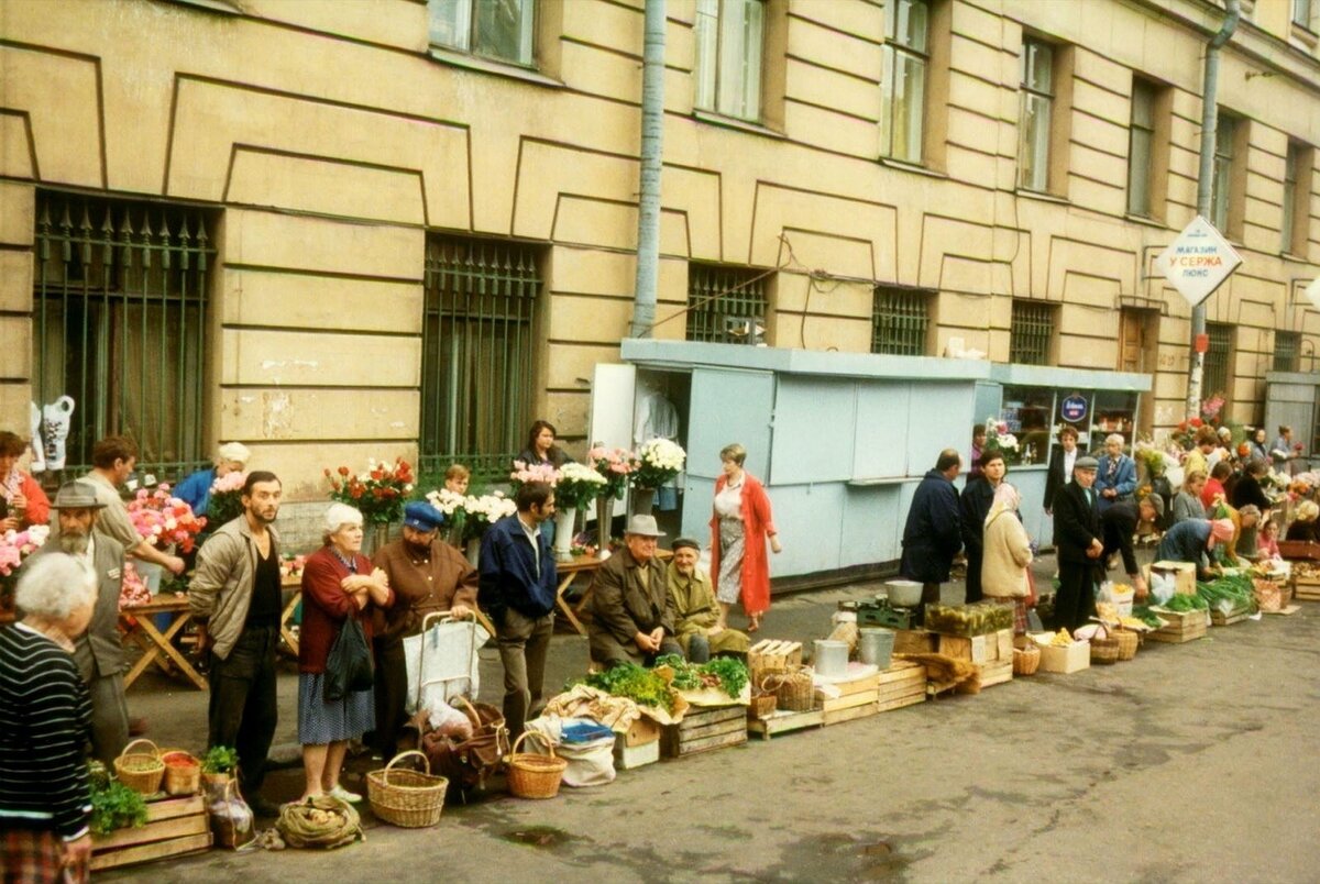 метро владимирская старые