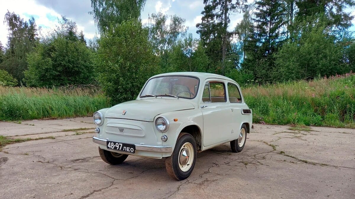 Советский автомобиль ЗАЗ 965