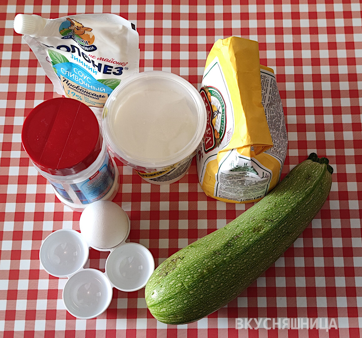 фото автора кабачок яйцо мука пшеничная сметена майонез соль