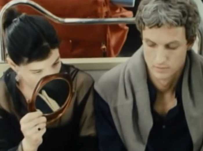 Итальянское чудо фильм. Сериал королева ночи мурат. Королева ночи 1987. Мерьем узерли фильме королева ночи. Мурат йылдырым в сериале королева ночи.