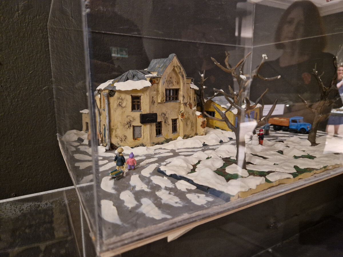 Дом-мастерская Левитана в Большом Вузовском, ныне снова Большом Трёхсвятительском переулке.