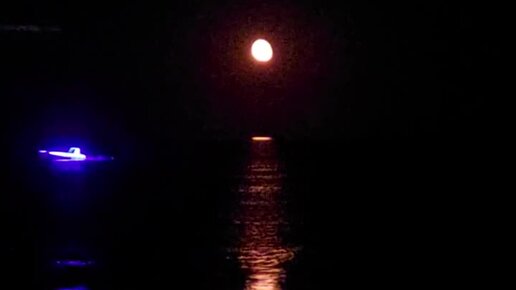 Ялта на ДЗЕН | А вот и луна с дорогой | Дзен