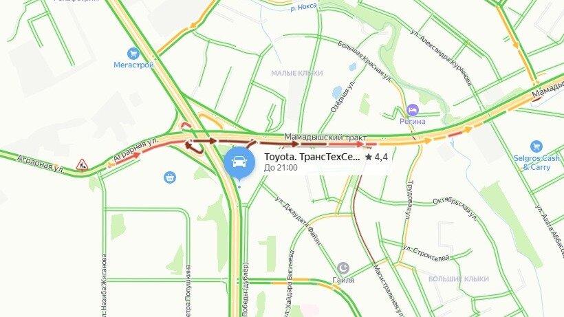     В Казани на Мамадышском тракте образовалась серьезная пробка. Об этом свидетельствуют данные сервиса «Яндекс.Карты».