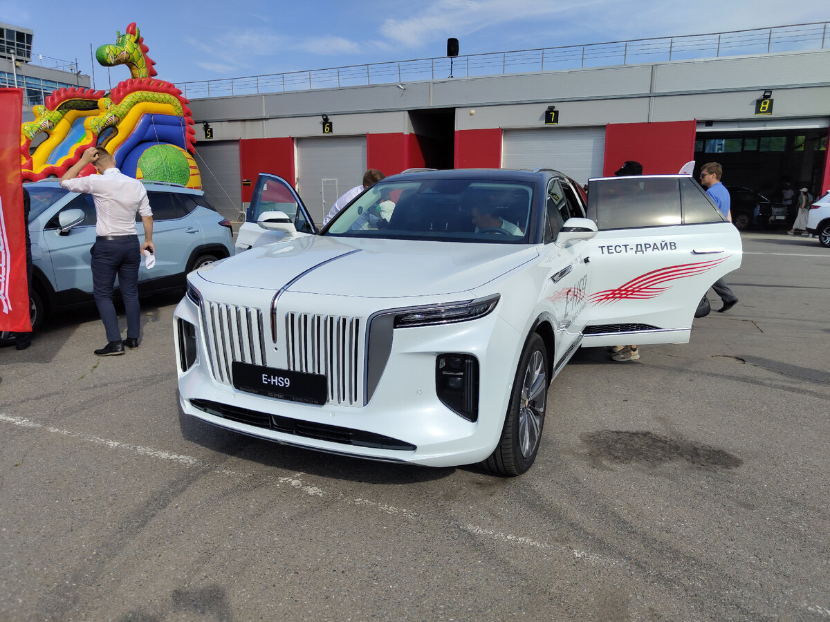 Китайский Rolls Royce