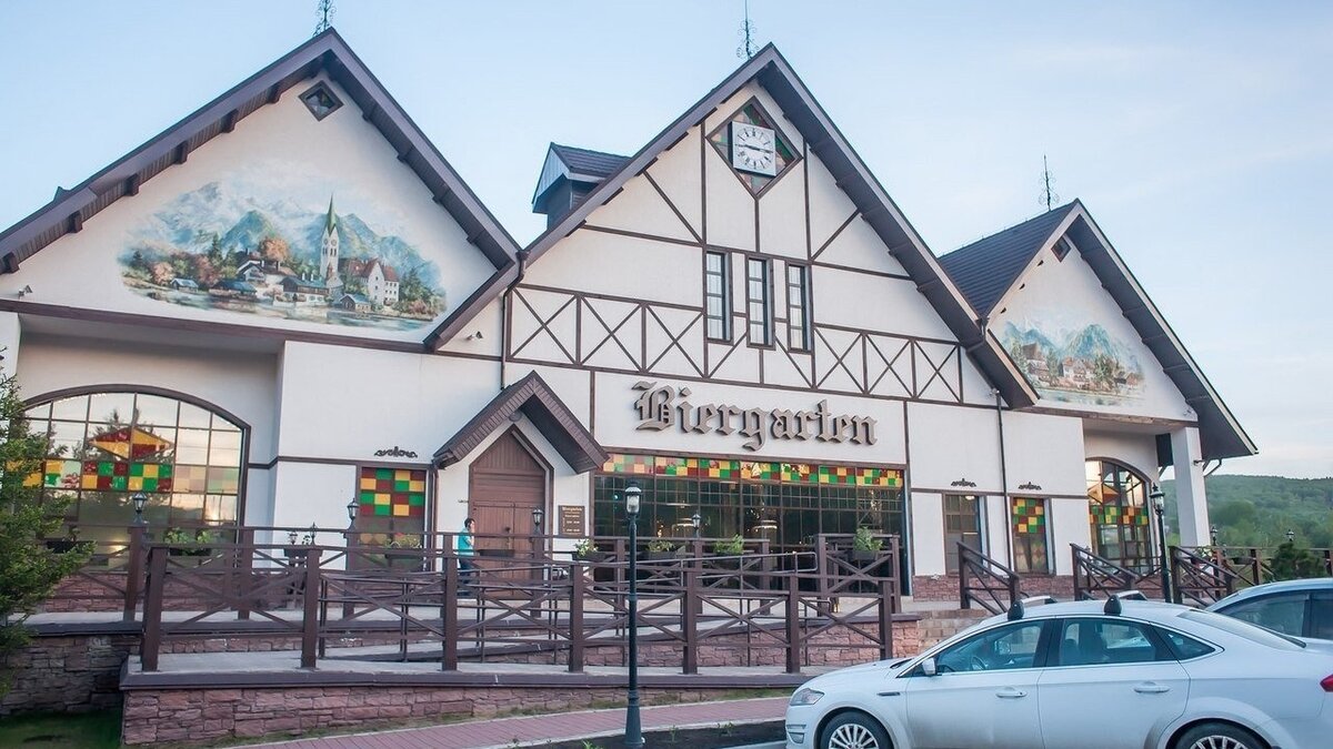     В ресторане Biergarten на улице Стасовой в Красноярске произошел конфликт — в нем пострадали четыре человека.