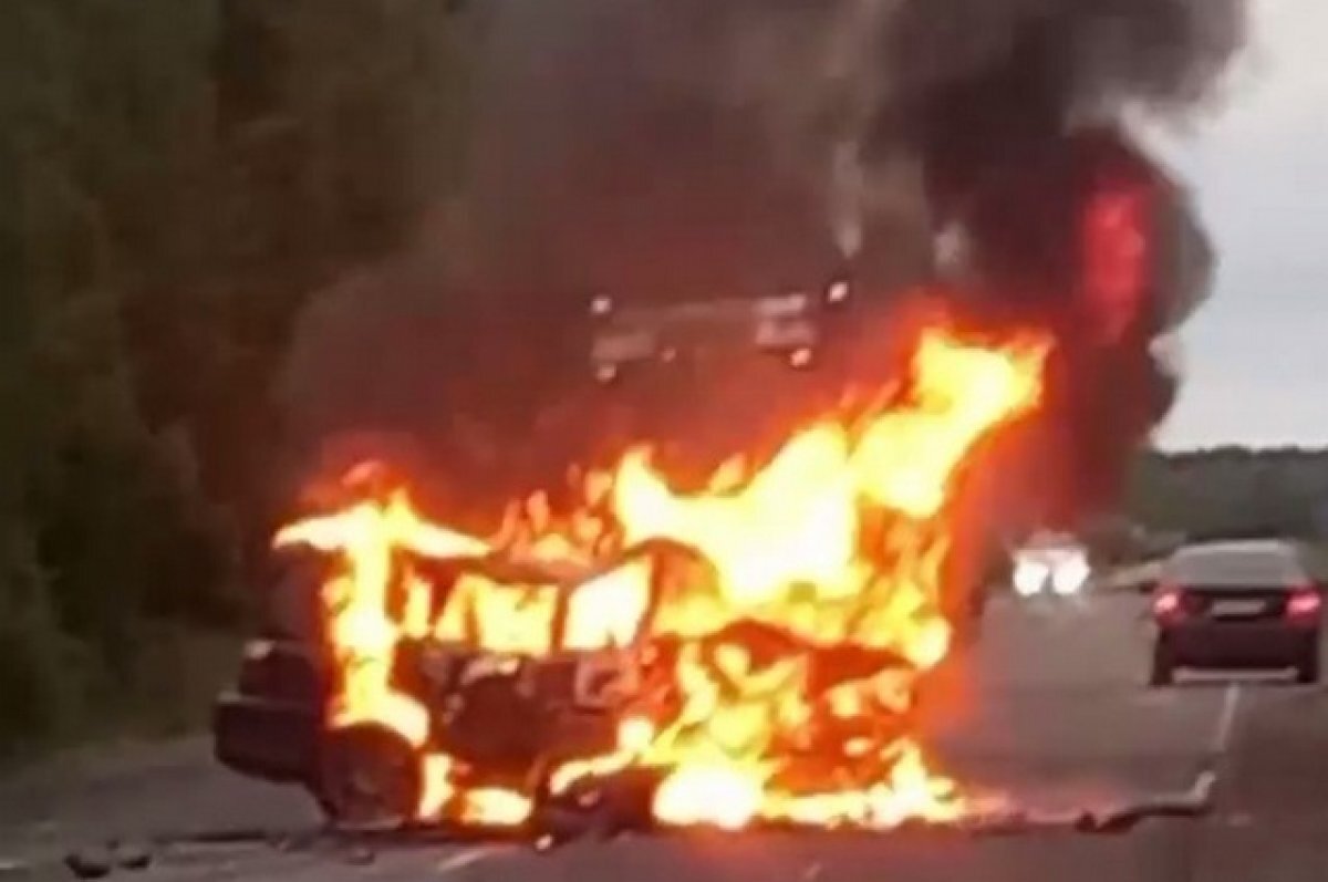    Страшная авария на трассе "Хабаровск - Комсомольск-на-Амуре" унесла жизни четырех человек.