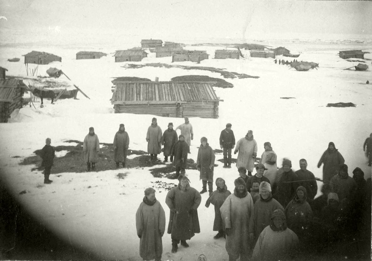 Поморская деревня. Фото 1906 г. из экспедиции Н.А. Шабунина 