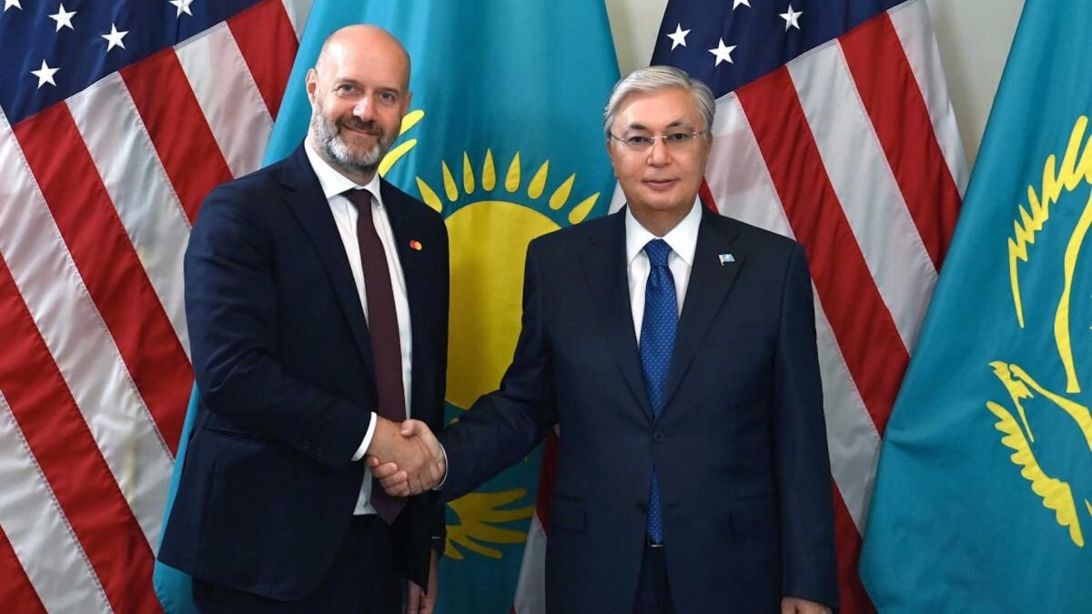    Фото: Акорда Эрлен Абдулманов