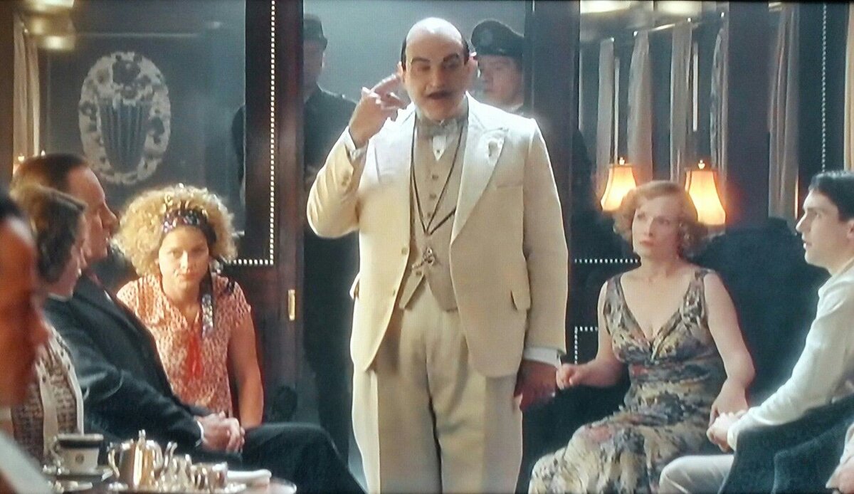 "Пуаро Агаты Кристи"