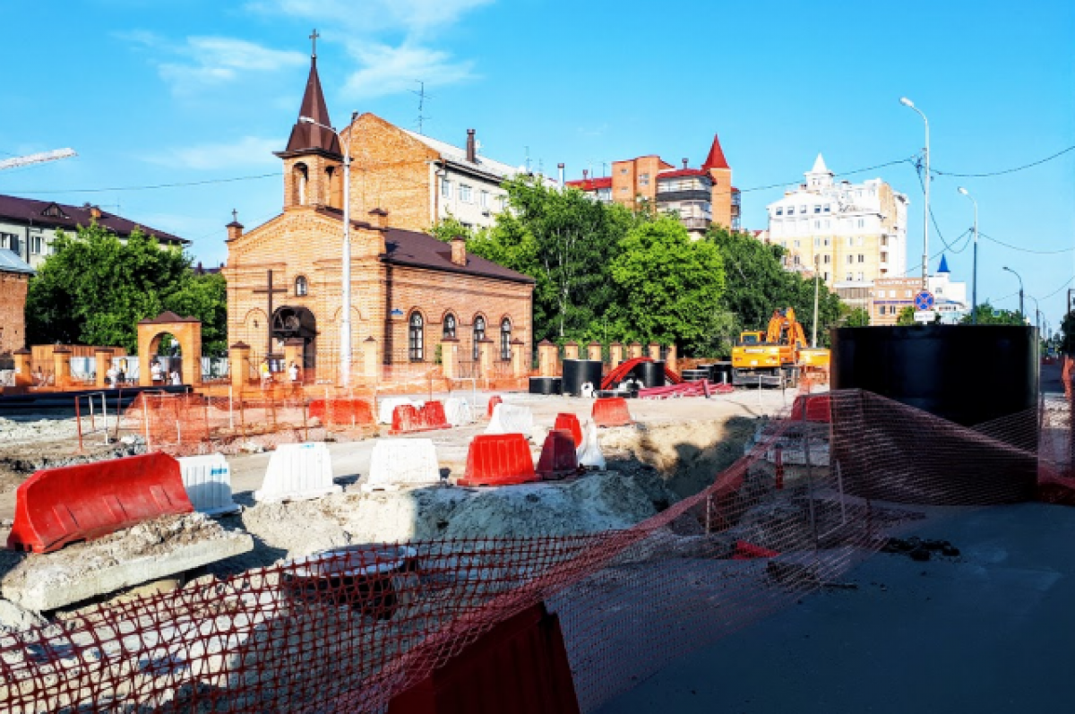    В Тюмени улицу Ленина после капремонта откроют для транспорта осенью