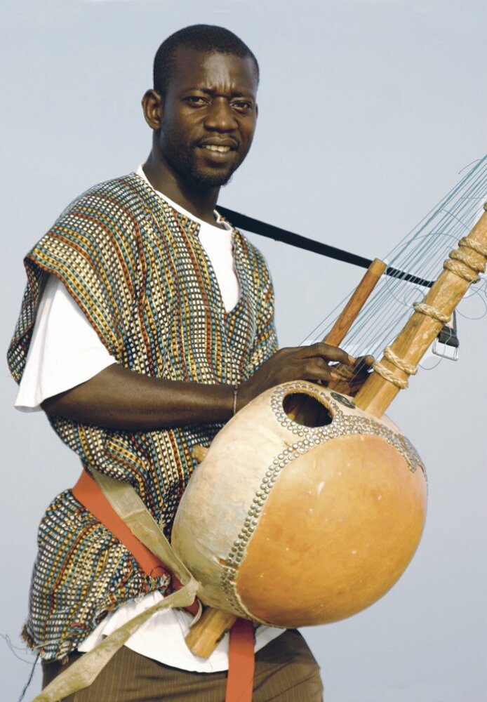 Музыкальный инструмент африки сообщение. Музыкальные инструменты Африки. Африканские инструменты. Музыкальные инструменты африканцев. Африканские народные инструменты.