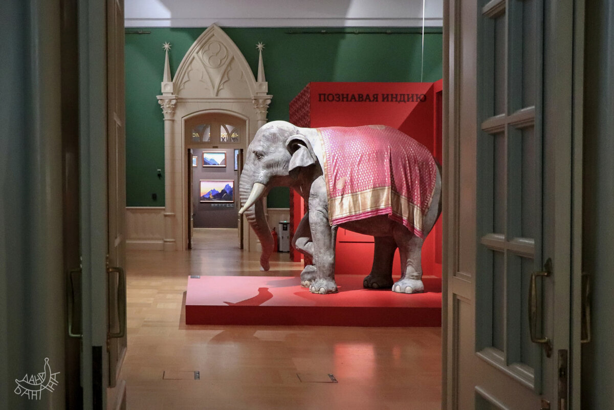 Громоздкий символ индийской любви